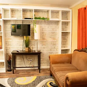 Apartment Cocoplum Rest N Hideaway #1, Nassau